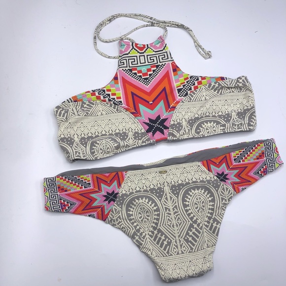 NWOT Rip Curl Printed Bikini Set Large Excellent C - Picture 2 of 5